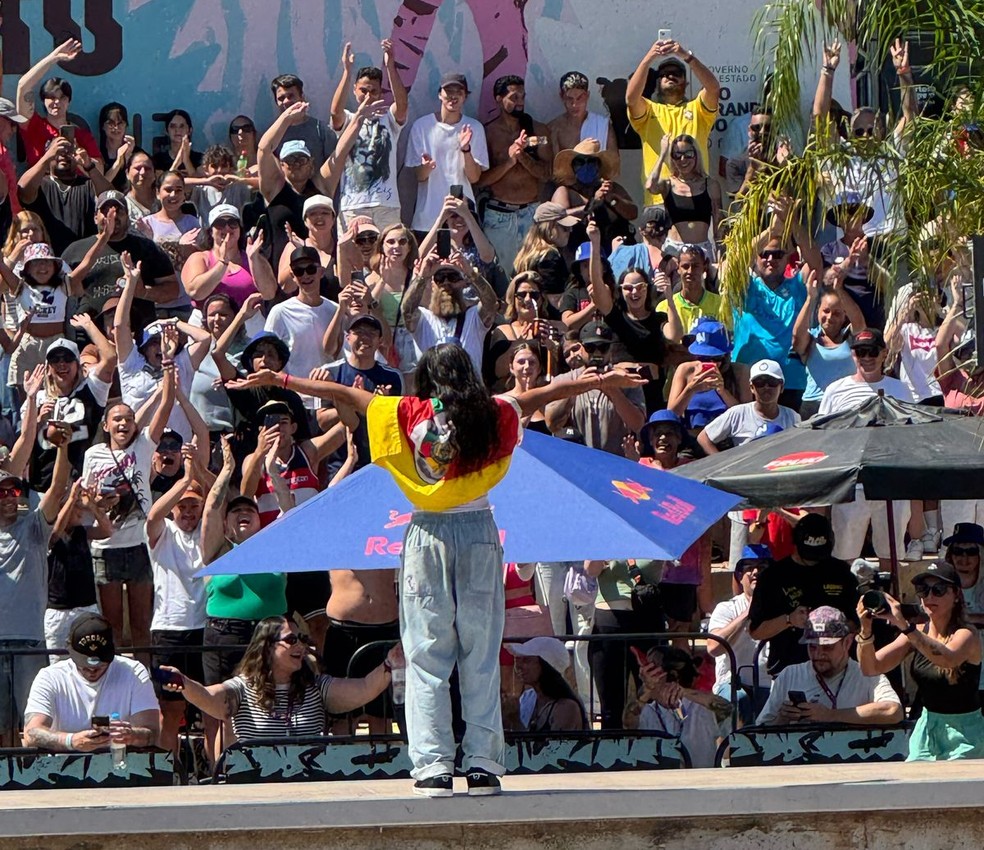 Rayssa Leal domina final e é campeã do STU de Porto Alegre | skate | ge