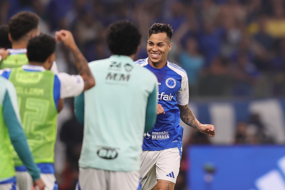 Kaio Jorge comemora gol do Cruzeiro contra o Flamengo — Foto: Gilson Lobo/AGIF
