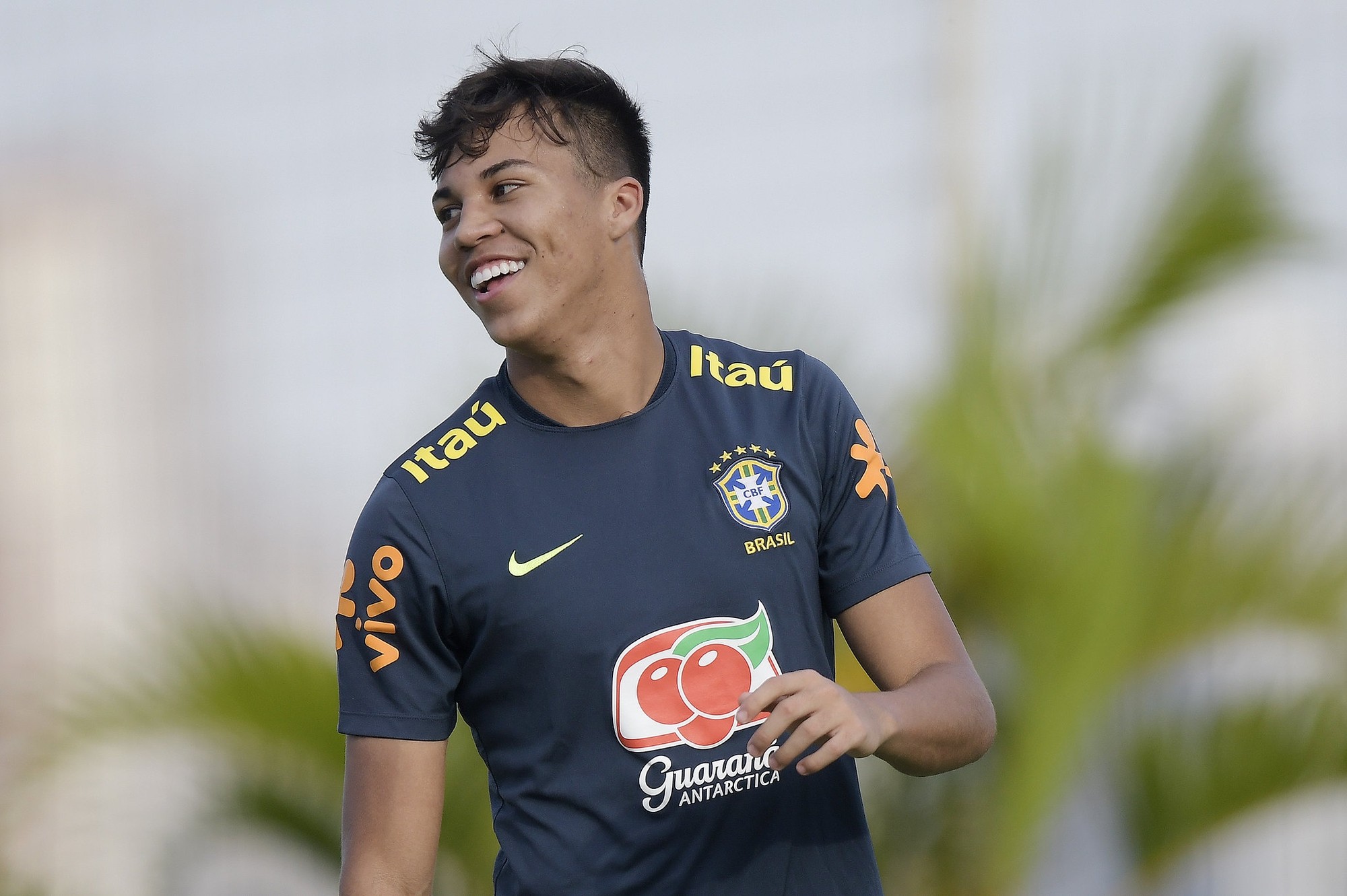Kaio Jorge é convocado para Seleção após título e frustração na base.