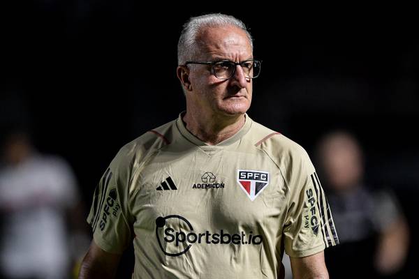 Dorival lamenta erros de passes do São Paulo e avisa: 