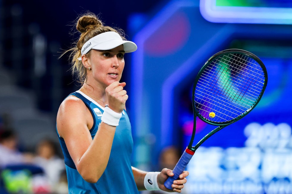 Bia Haddad comemora vitória em Wuhan — Foto: Getty Images