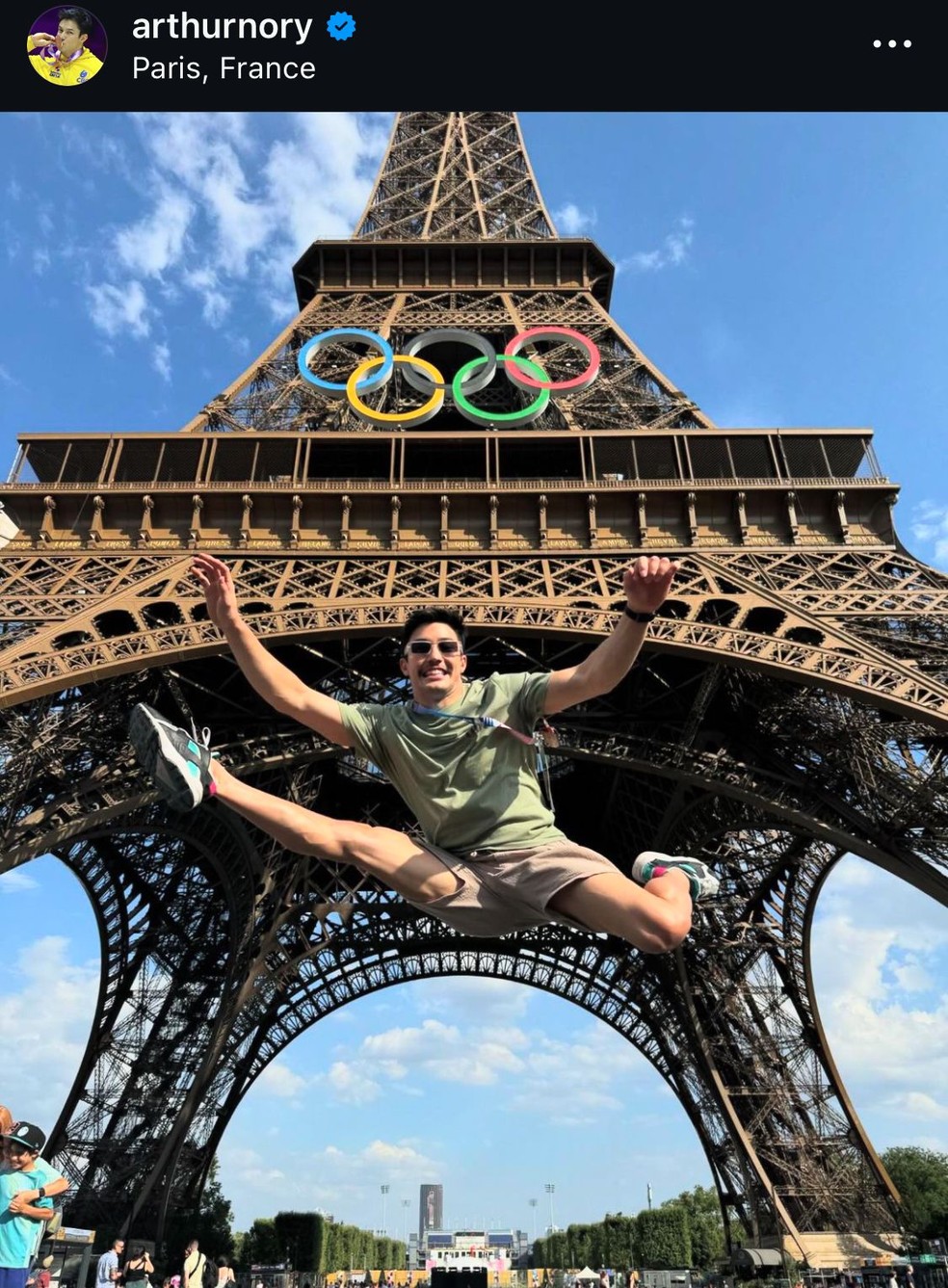 Arthur Nory na Torre Eiffel  — Foto: Reprodução Instagram
