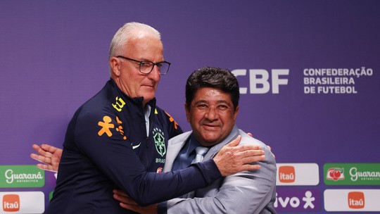 Presidente da CBF dá respaldo a Dorival e diz que impaciência pode piorar situação da Seleção