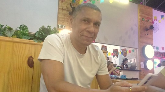 Ex-Seleção conta como se recuperou de AVC: "Bens materiais valem nada na UTI" - Em um dia, ex-Palmeiras e Sport jogava pelada com amigos; no outro, encarava a maior batalha da vida
