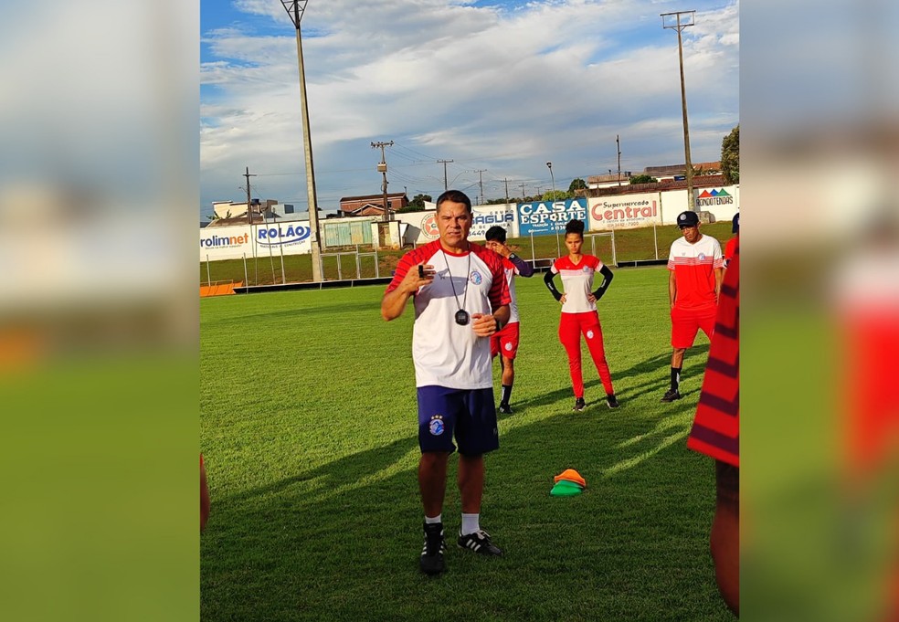 Léo Goiano em treino do Araguaína - Araguaína x Nacional