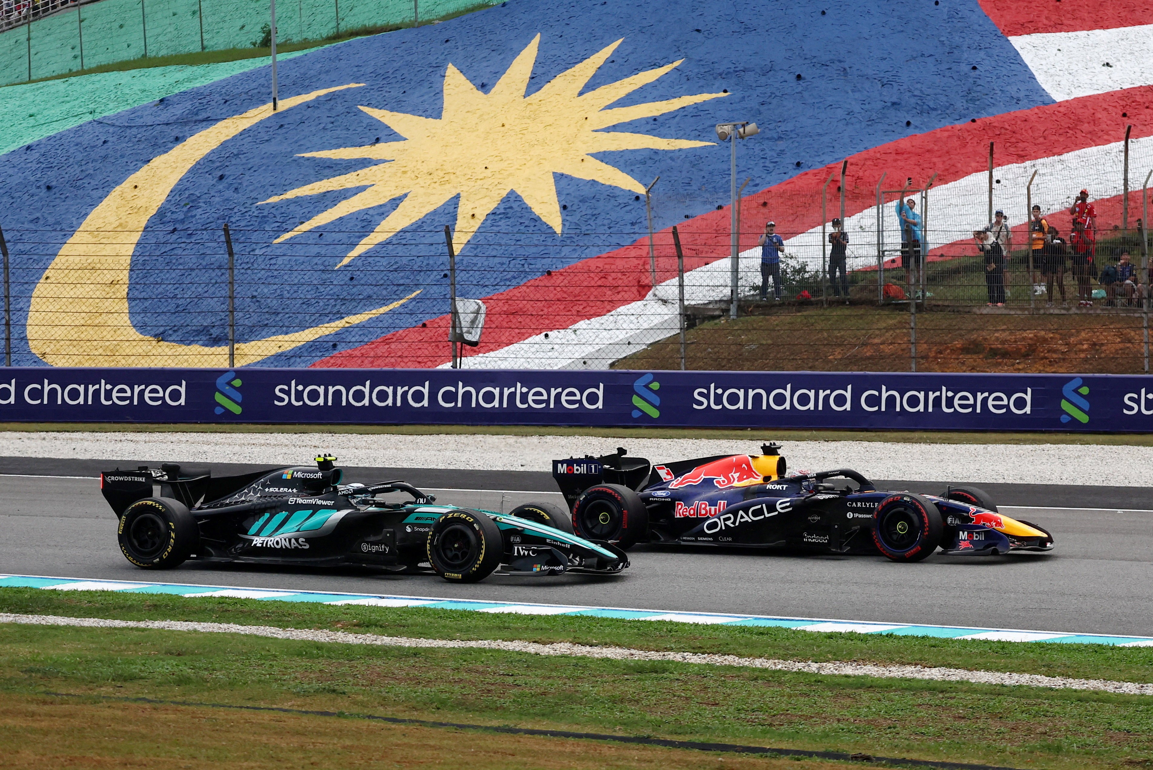 SIGA: Verstappen reassume a ponta na Malásia