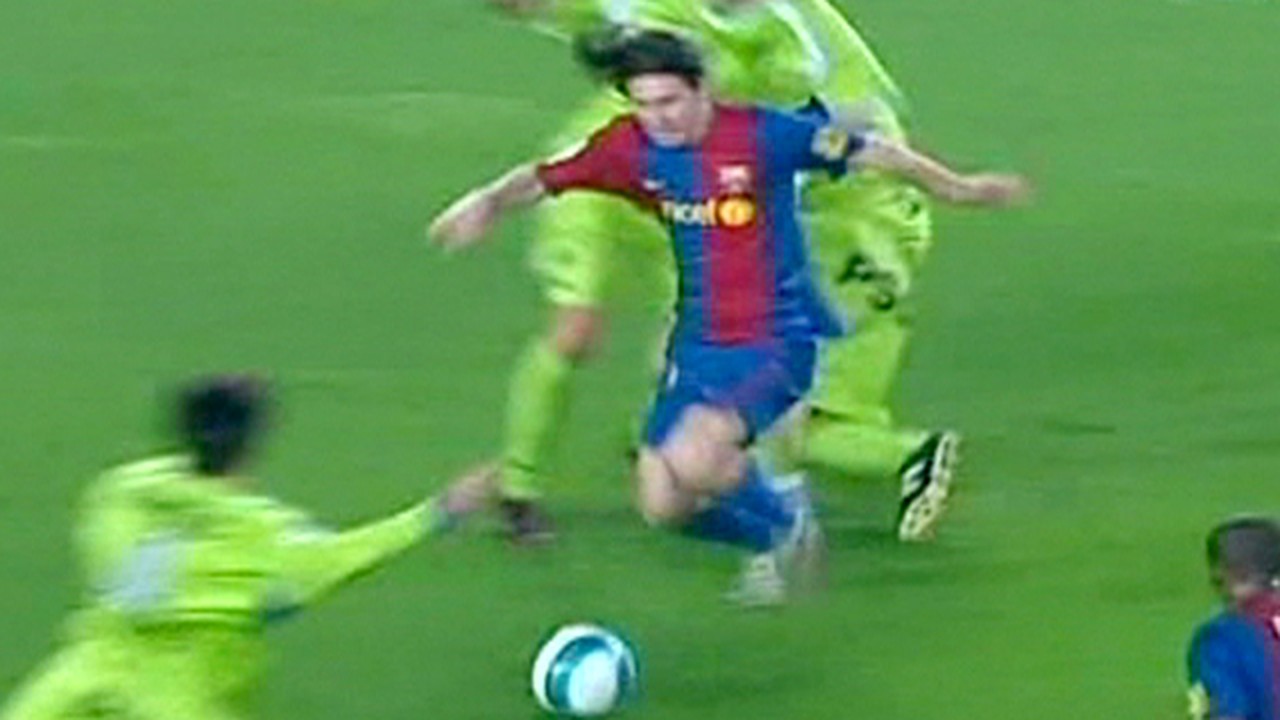 Começamos por 2007, quando Messi fez um golaço contra o Getafe que lembrou Maradona