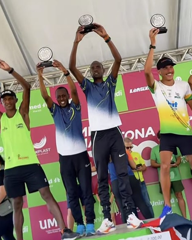 Queniano e alagoana vencem Meia Maratona Coop na orla de Maceió; confira os resultados