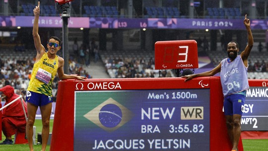 Yeltsin Jacques bate recorde mundial e é bicampeão dos 1.500m - Foto: (REUTERS/Stephanie Lecocq)