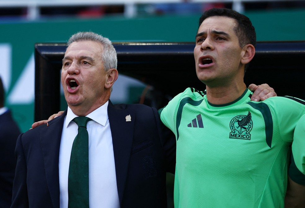 Javier Aguirre e Rafa Márquez — Técnico do México