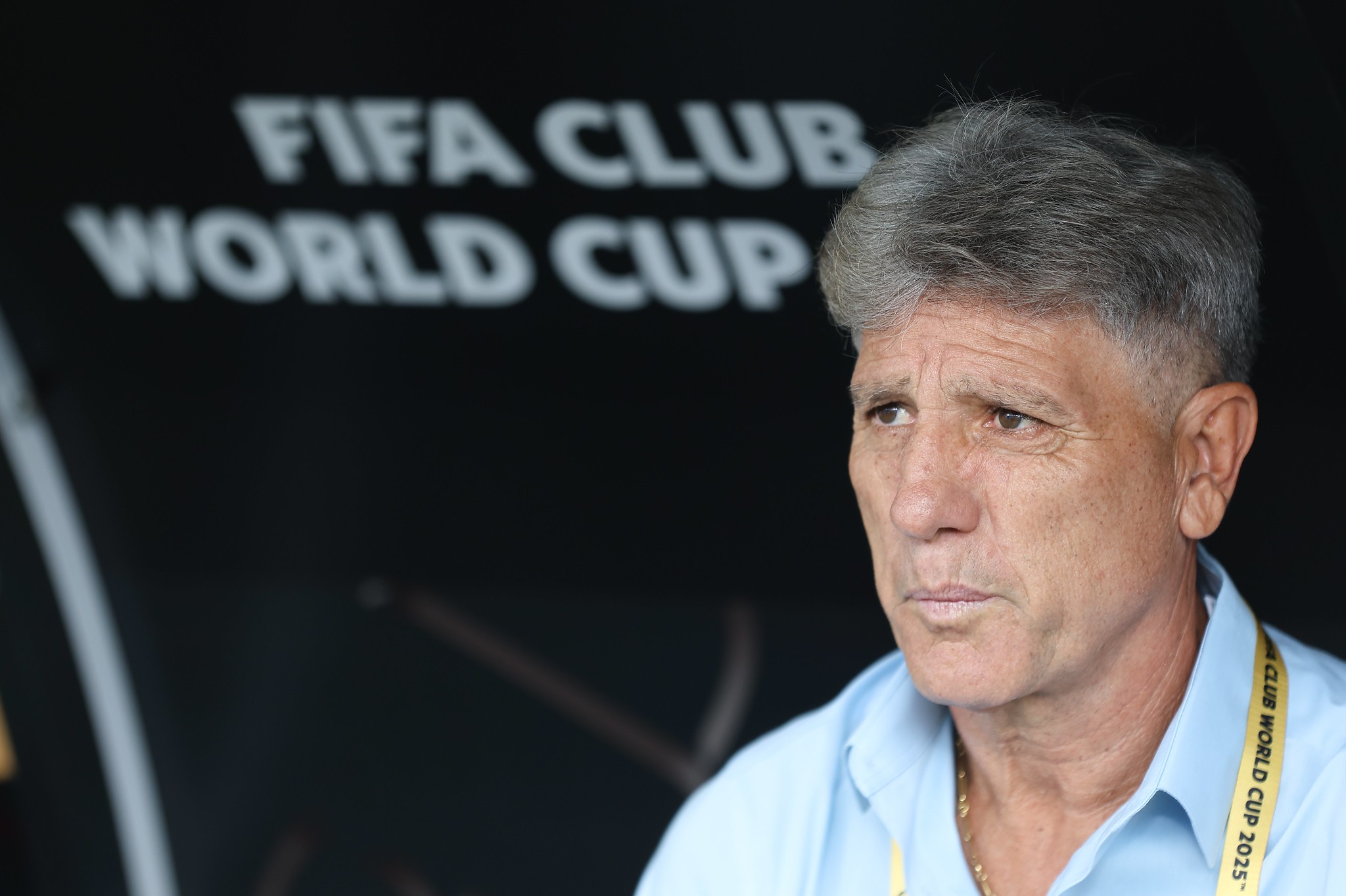 Renato brinca com cantoria do presidente do Fluminense e revela torcida pelo Palmeiras