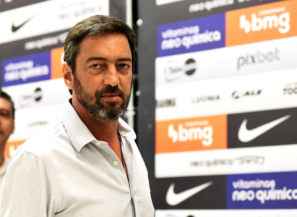 Duilio Monteiro Alves antes de Corinthians x Atlético-MG — Foto: Marcos Ribolli