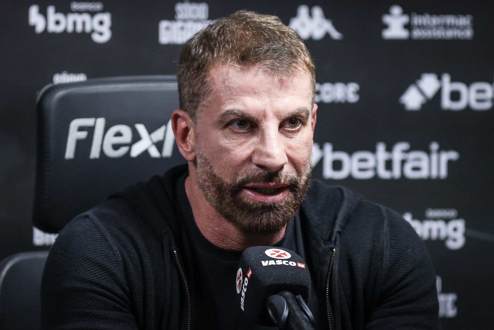 Linha do tempo da gestão de Pedrinho: o resumo do último ano do Vasco