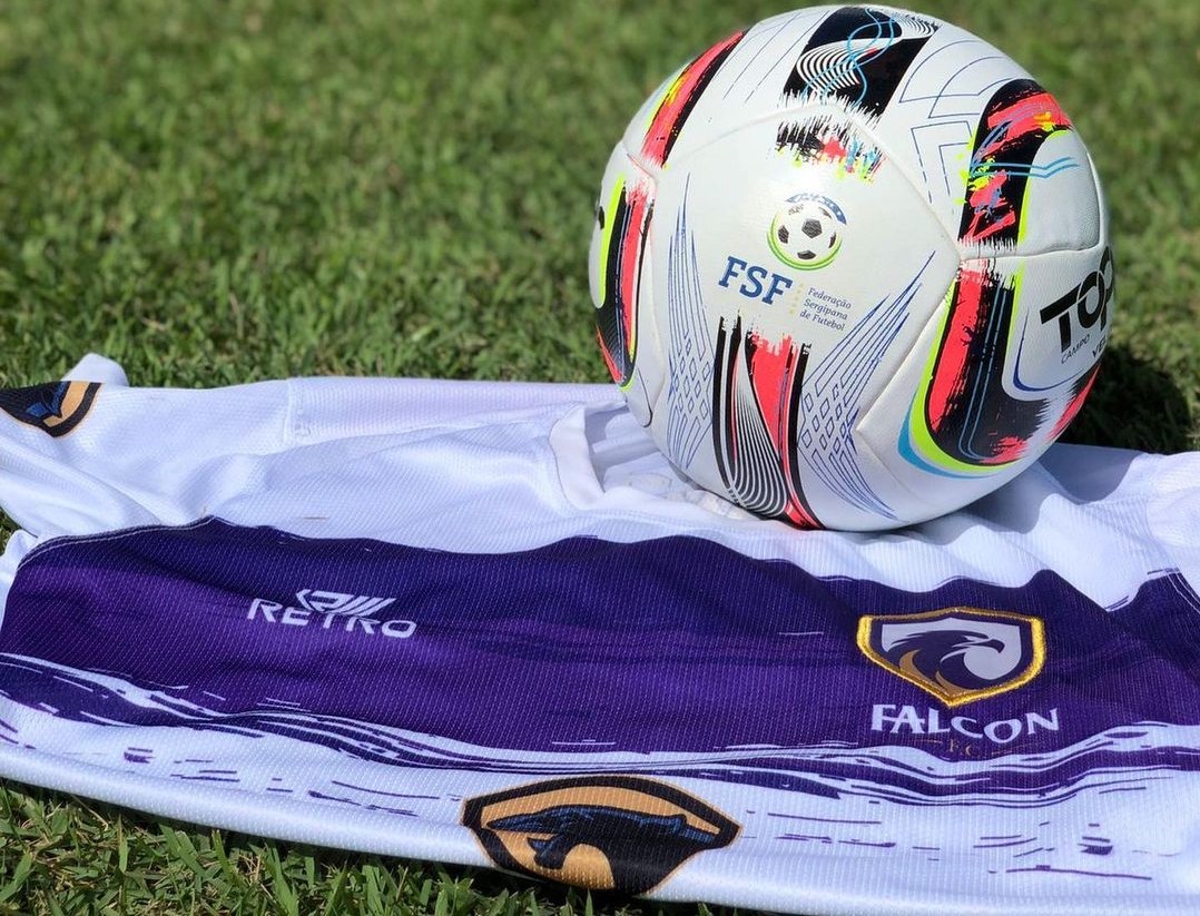 Falcon se transfere oficialmente para Aracaju | Ge