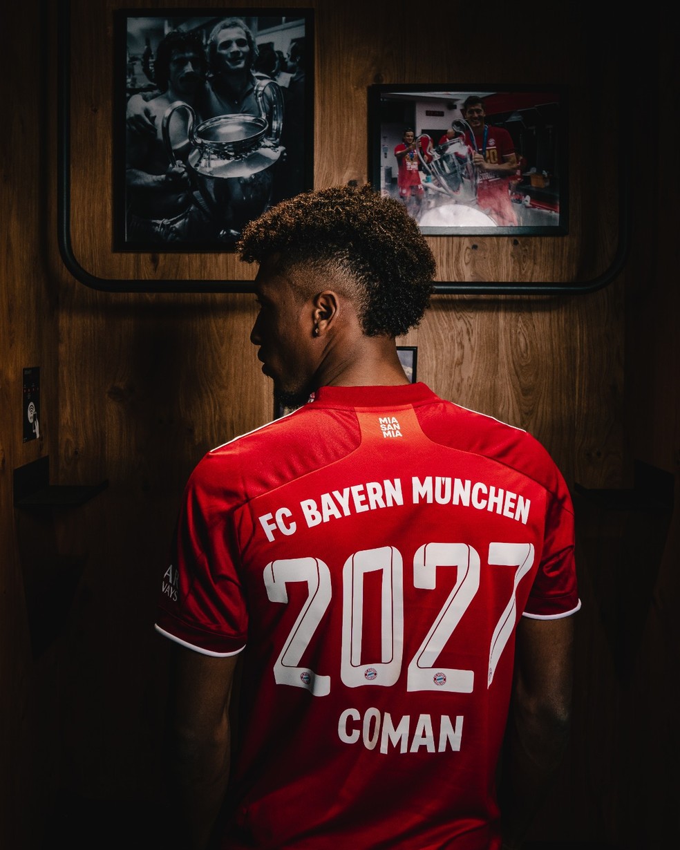 Herói em título na Champions, Coman renova contrato com o Bayern