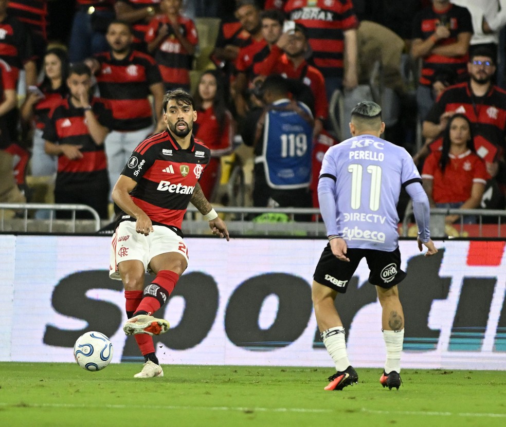 Paquet� em Flamengo x Del Valle � Foto: Andr� Dur�o