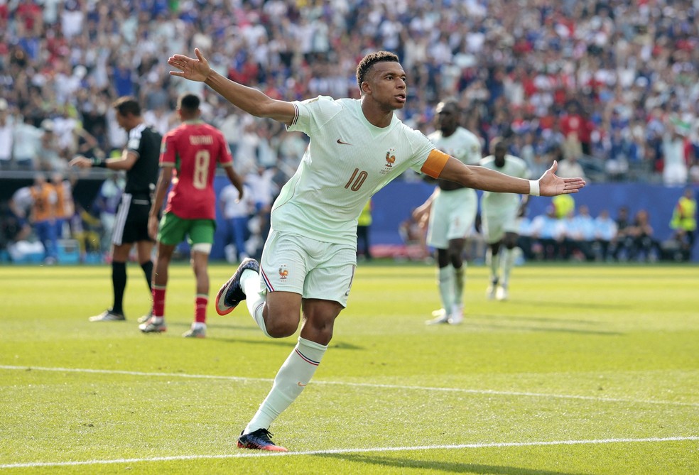 Mbappé: 1 gol e 1 assistência na vitória da França sobre Marrocos — Foto: REUTERS/Brian Snyder