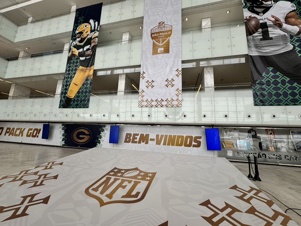 Neo Química Arena recebe ajustes para jogo da NFL — Foto: Vinícius Alves/Agência Corinthians