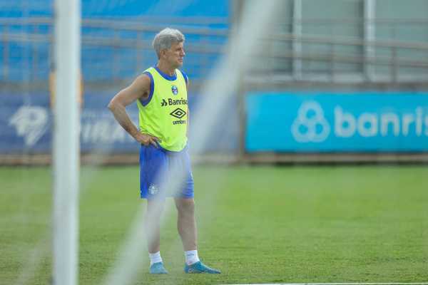 Grêmio precisa vencer o São Paulo para evitar rebaixamento no Brasileirão.