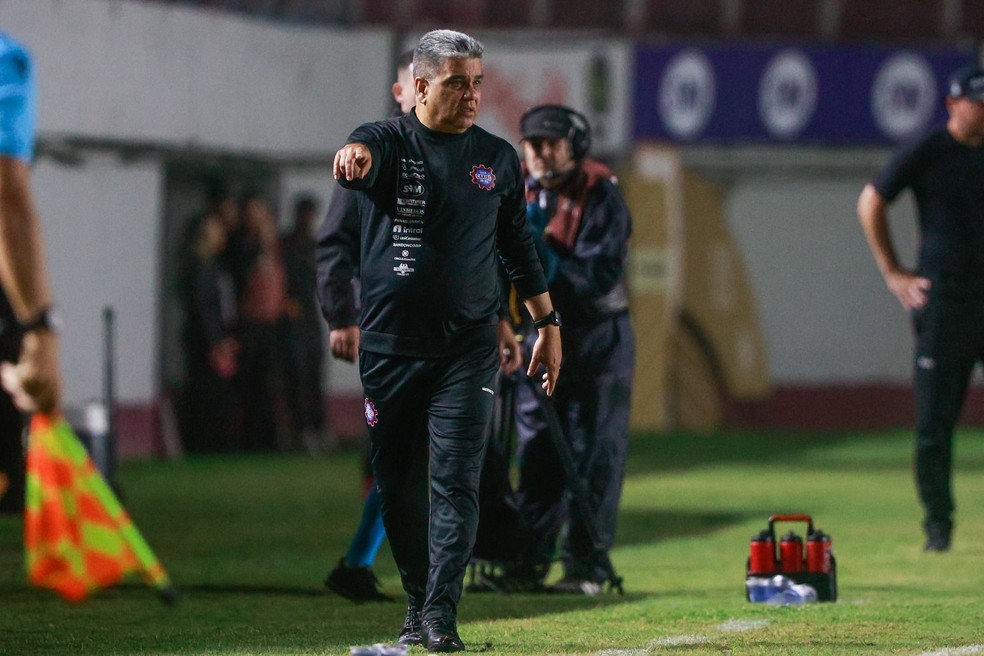 Marcelo Cabo, técnico do Caxias – Caxias x Maringá