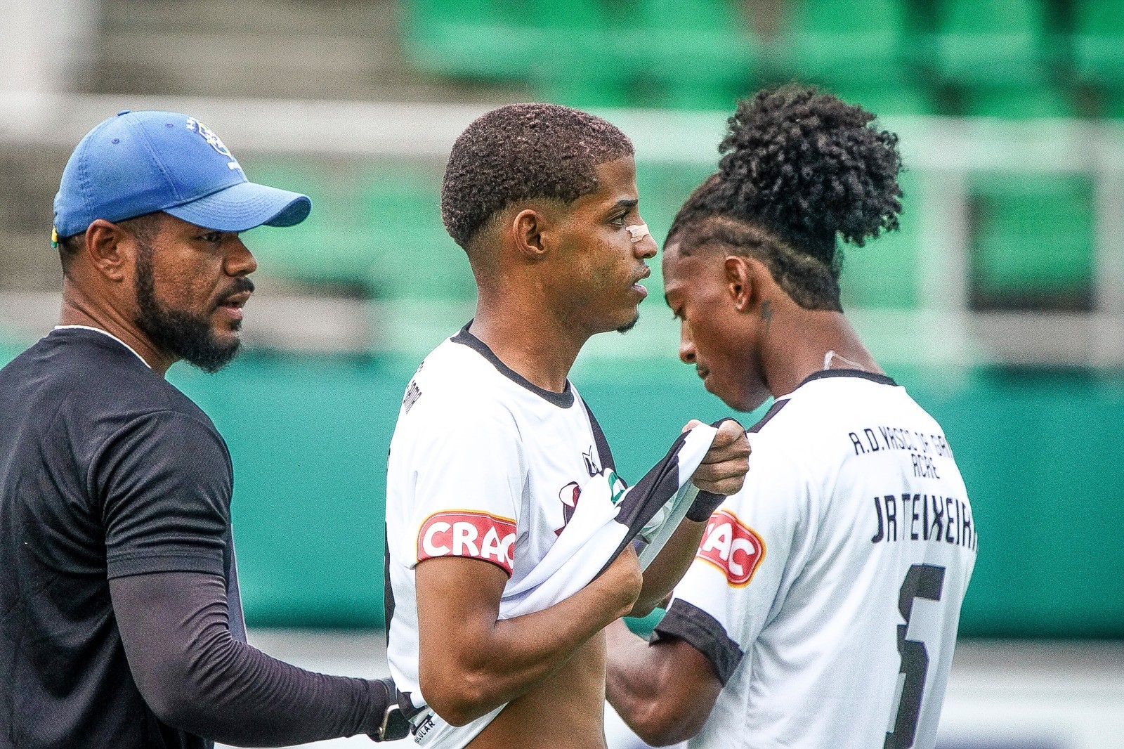 Vasco-AC escapa de perder pontos no Acreano por escalação irregular