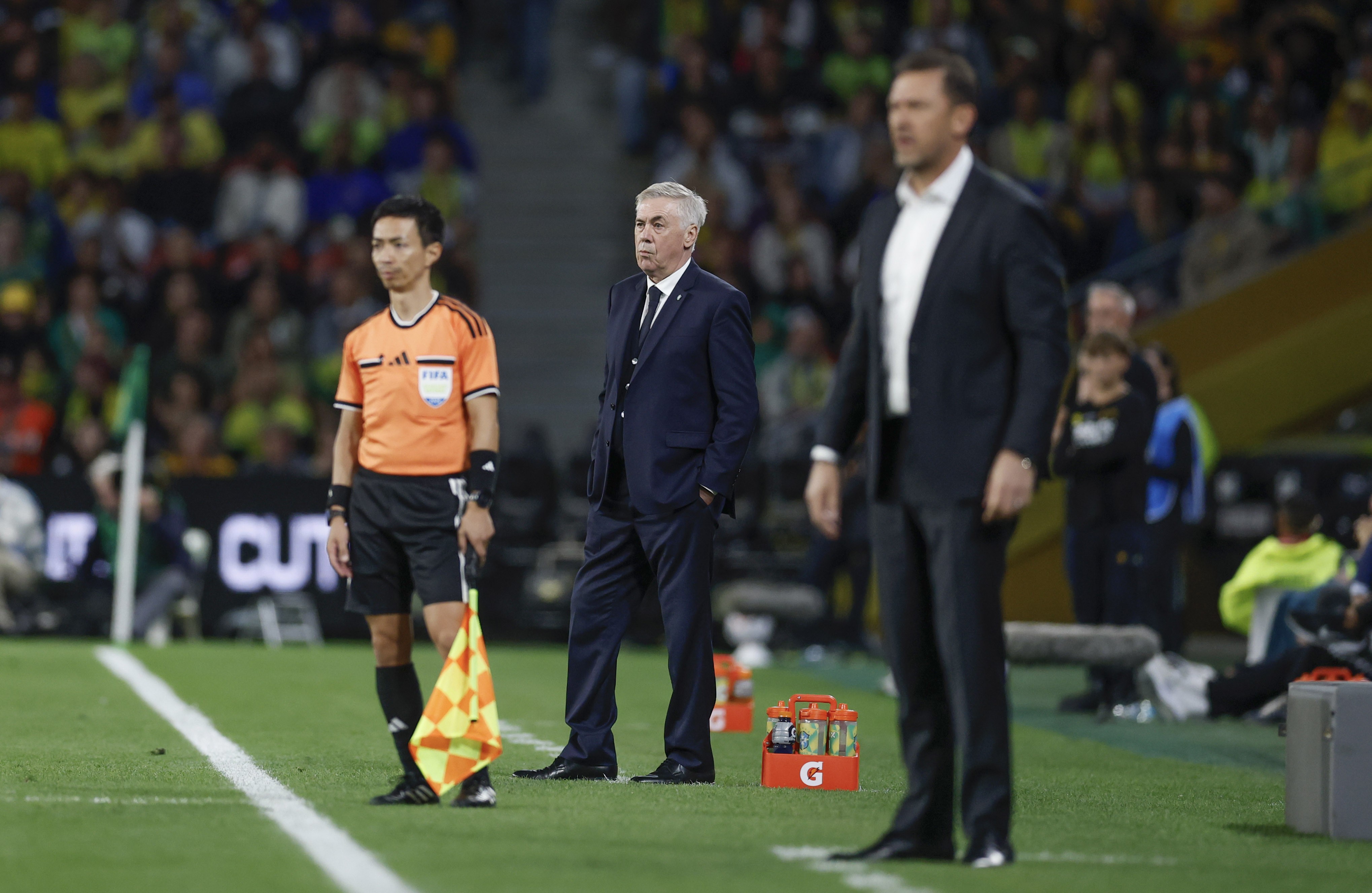 Ancelotti avalia estreia de Otávio pela Seleção: "Mostra tranquilidade e segurança"