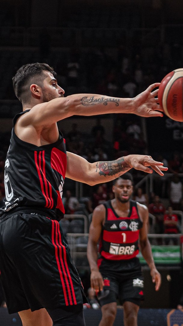 Brasil domina nas bolas de 3 e vence México nas eliminatórias da Copa do  Mundo de basquete - Surto Olímpico