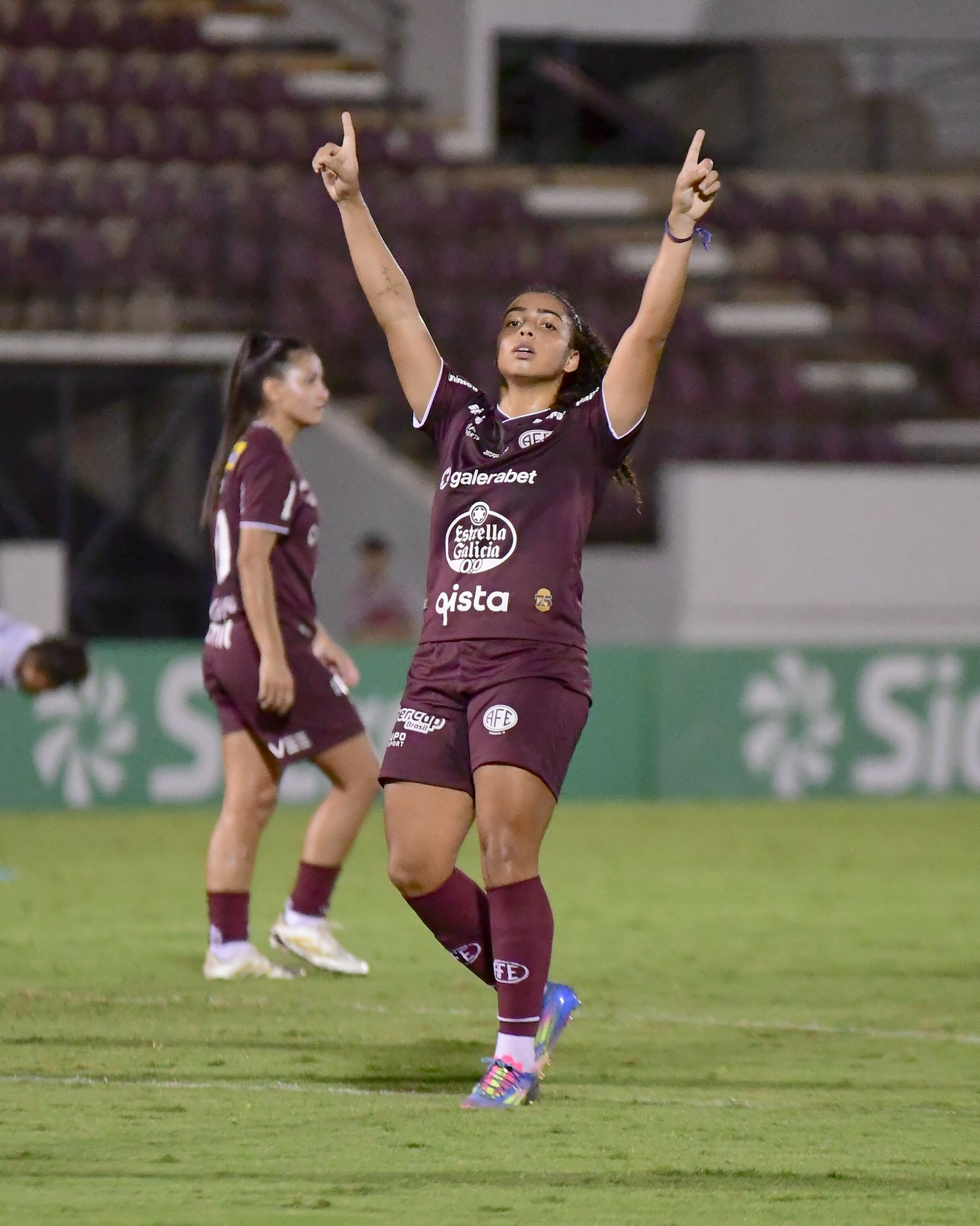 Natalia Vendito: destaque como artilheira da Ferroviária para jogo contra Corinthians