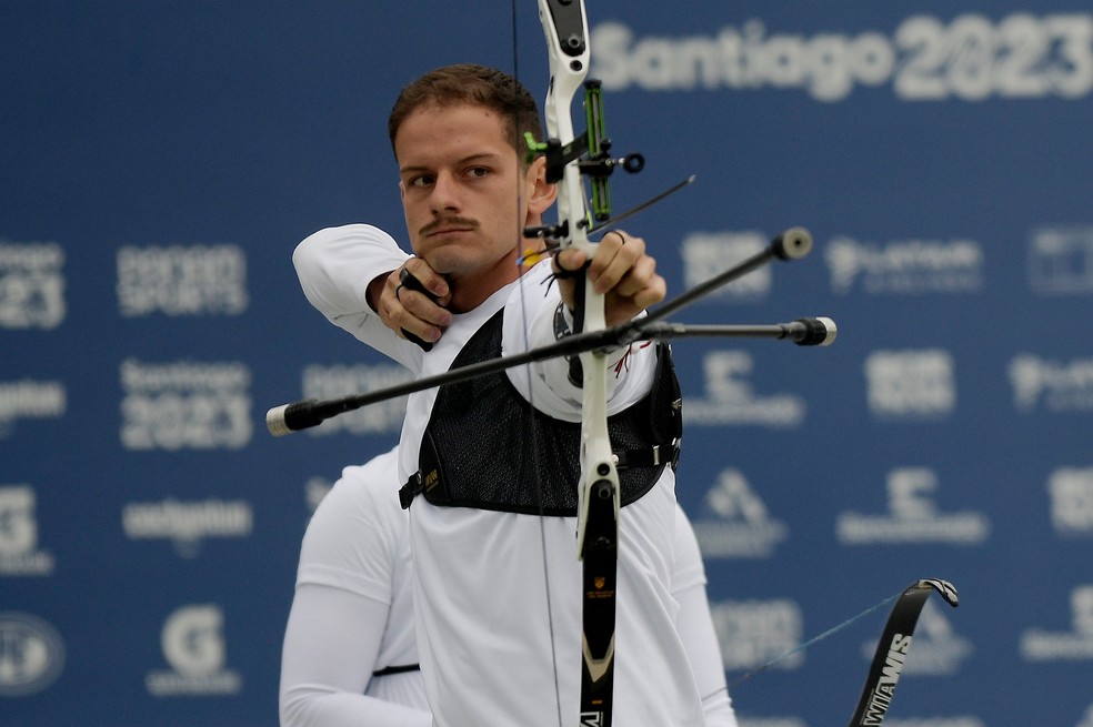 Marcus D'Almeida em a&ccedil;&atilde;o. Brasileiro tem chance de medalha &mdash; Foto: Alexandre Loureiro/COB