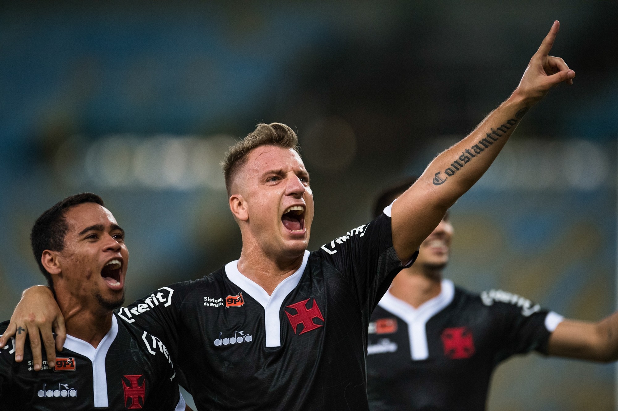 Antes da Copa do Brasil, Vasco faz último clássico no Maracanã para encerrar jejum