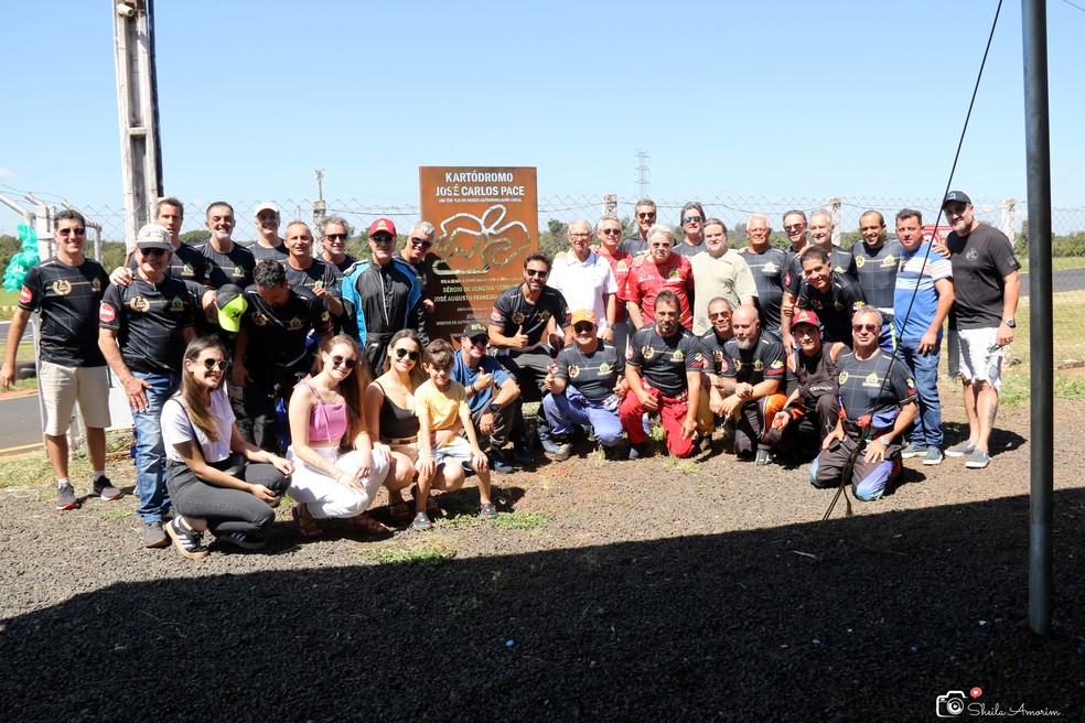 Copa Dinossauros de Kart em Uberlândia fez homenagem a Ayrton Senna — Foto: Jorge H Paul e Sheila Amorim