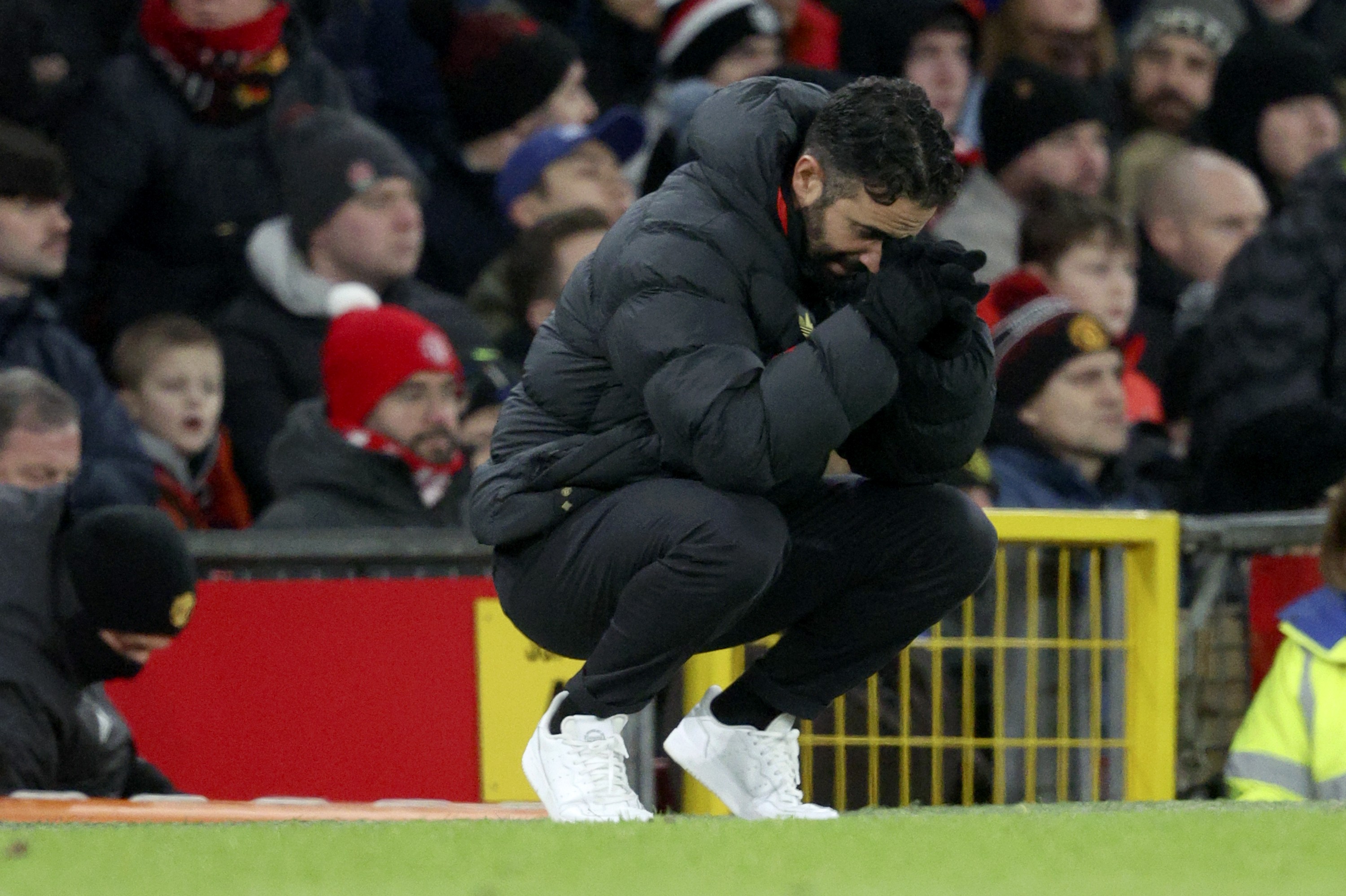 Manchester United gastou R$ 730,2 milhões em trocas de técnico desde a ...