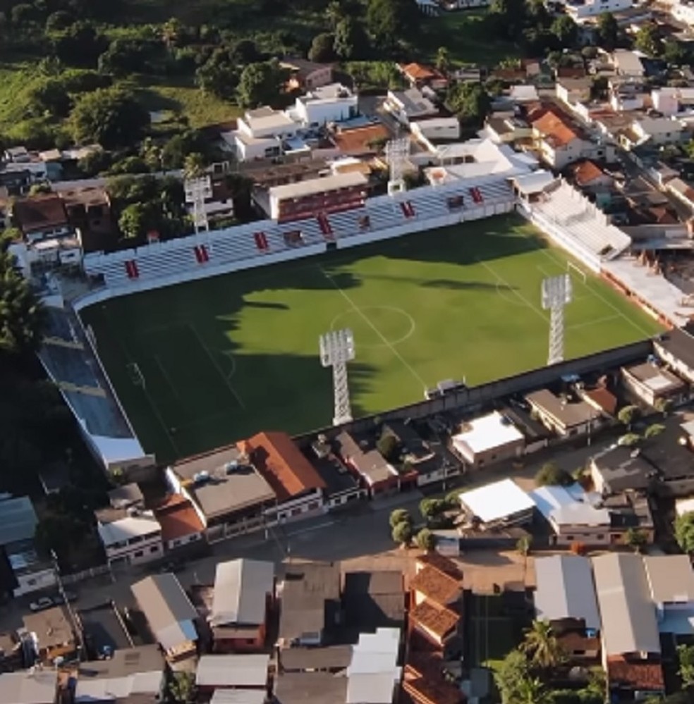 Carcará é da cidade de Tombos, que tem menos de 9 mil habitantes  — Foto: Tombense/Divulgação