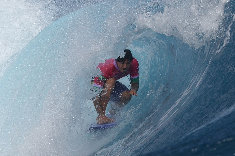Gabriel Medina x João Chianca, surfe, Paris 2024 — Foto: Reuters