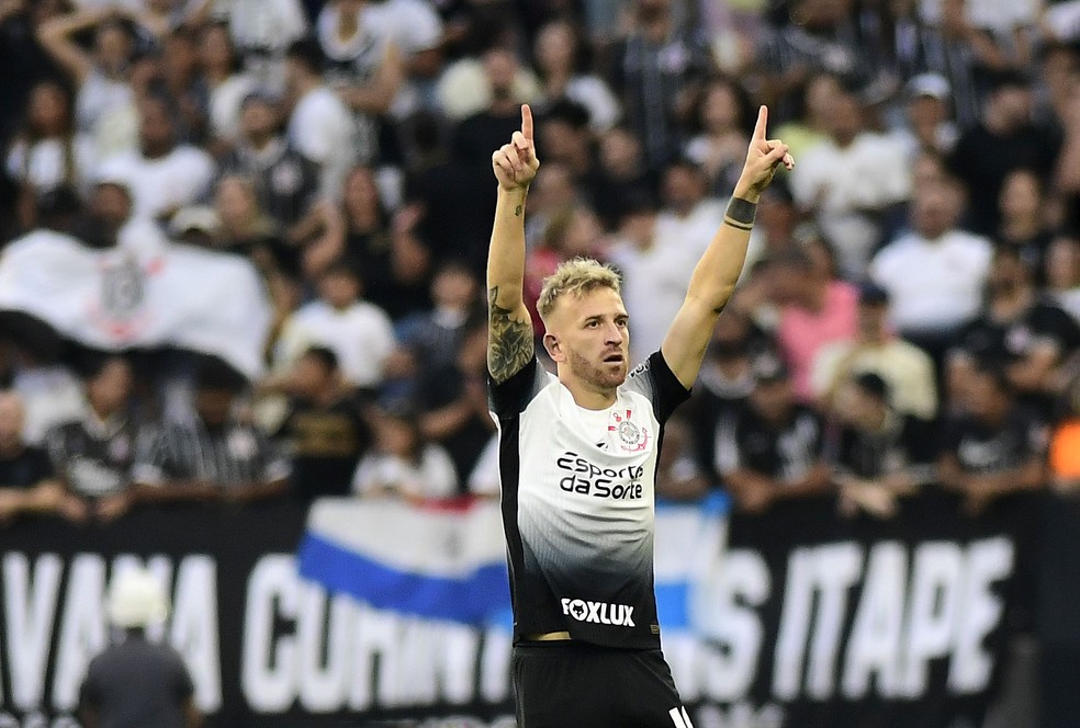 Pedro Henrique deixa o Corinthians de maneira definitiva em 2025 — Foto: Marcos Ribolli