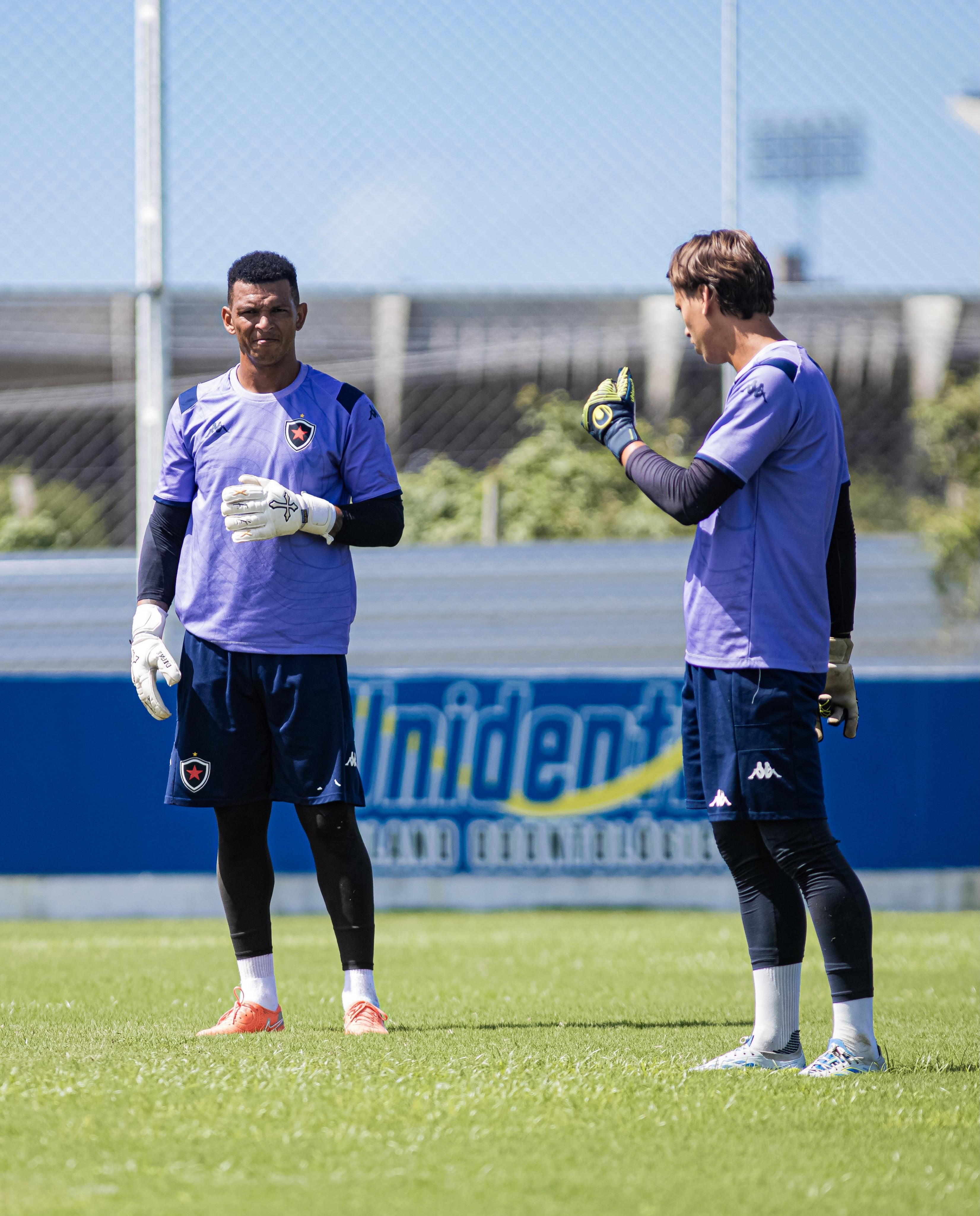 Luiz Daniel aponta união do time do Botafogo-PB como principal fator da reação na Série C 2026