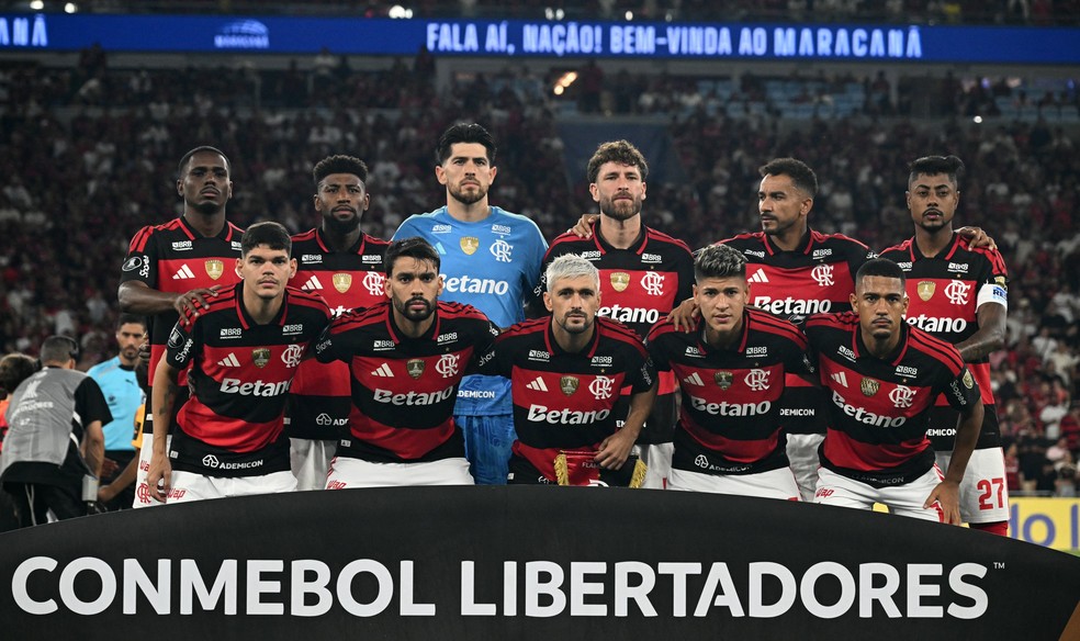PAQUETÁ DECIDE! Flamengo domina e goleia Medellín com show na Libertadores