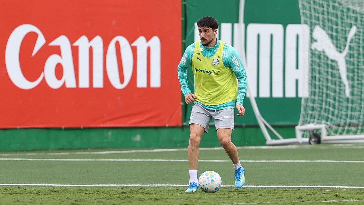 Palmeiras libera Piquerez para viajar ao Uruguai e terminar tratamento de lesão com a seleção