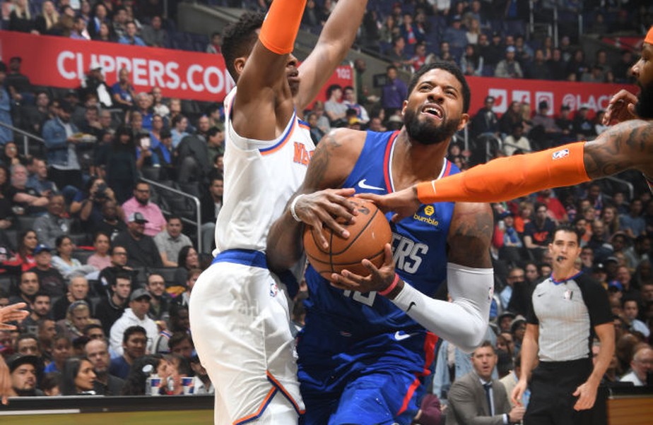 NBA: Paul George faz cesta por trás da tabela em vitória dos Clippers