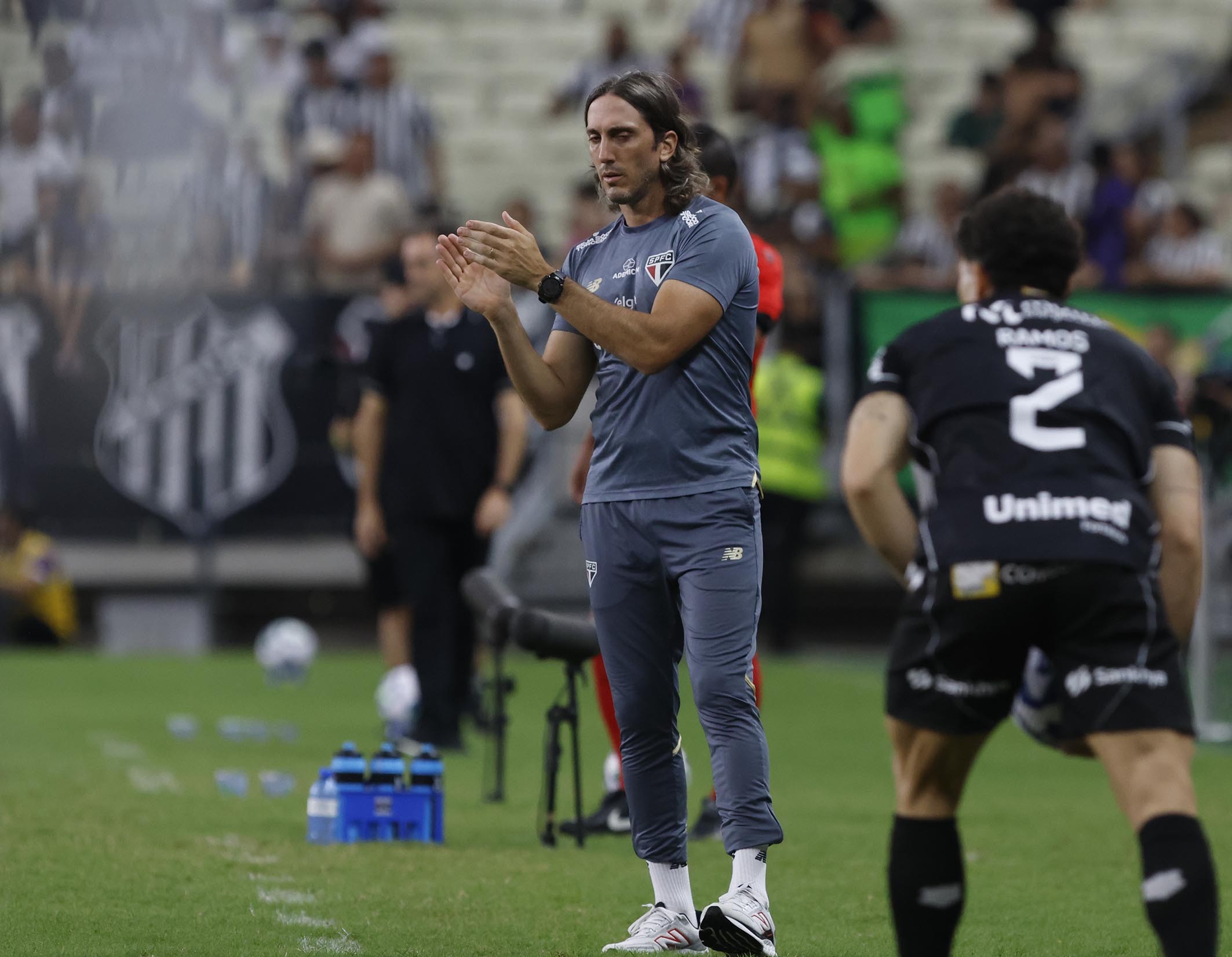 ERRO NO GOL! Zubeldía avalia falha em gol do Ceará e celebra jovens talentos no São Paulo