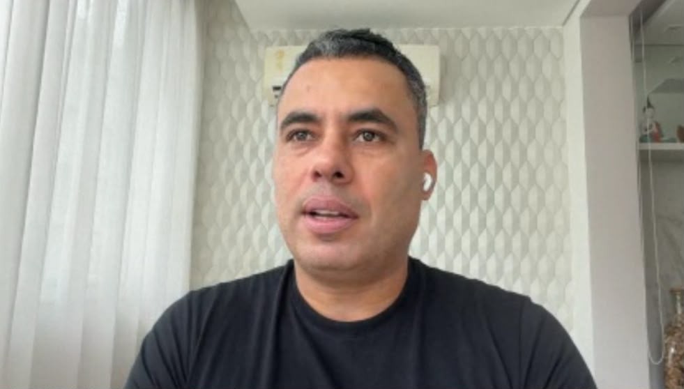 Jair Ventura garante permanência no Vitória: "Seria muita covardia largar o barco"