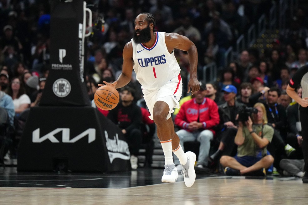 Tenis basquete best sale james harden