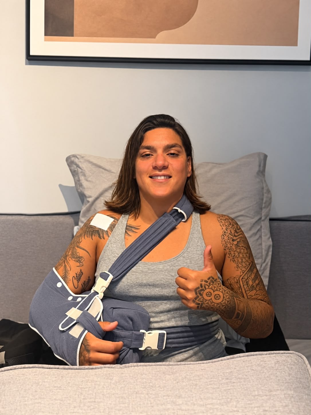Ana Marcela Cunha passa por cirurgia no ombro direito e foca em 2027: "Estarei mais forte"