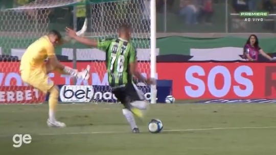 América-MG x Santos: Juninho vê falta de fair play e pede desculpas após gol polêmico do Coelho