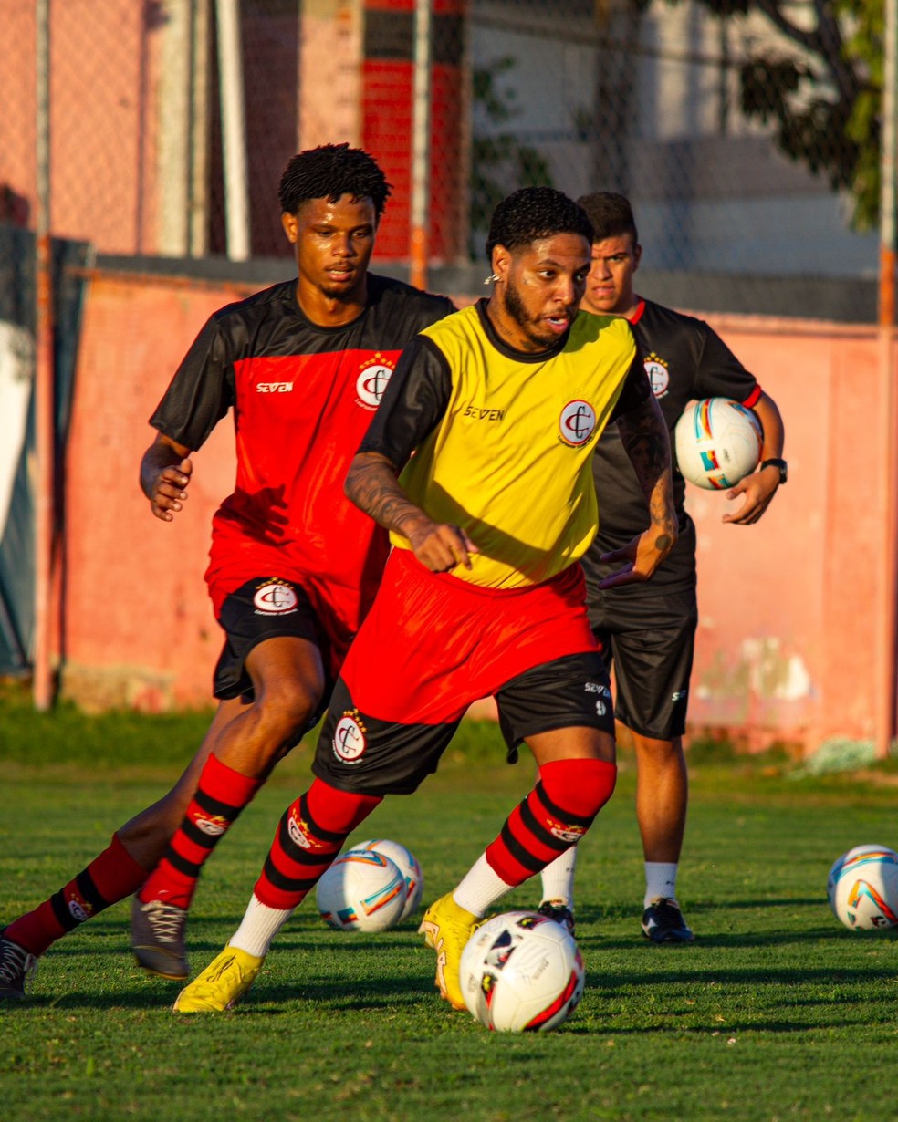 Campinense vai disputar apenas o Campeonato Paraibano em 2024 — Foto: Estefinho Francelino/Campinense