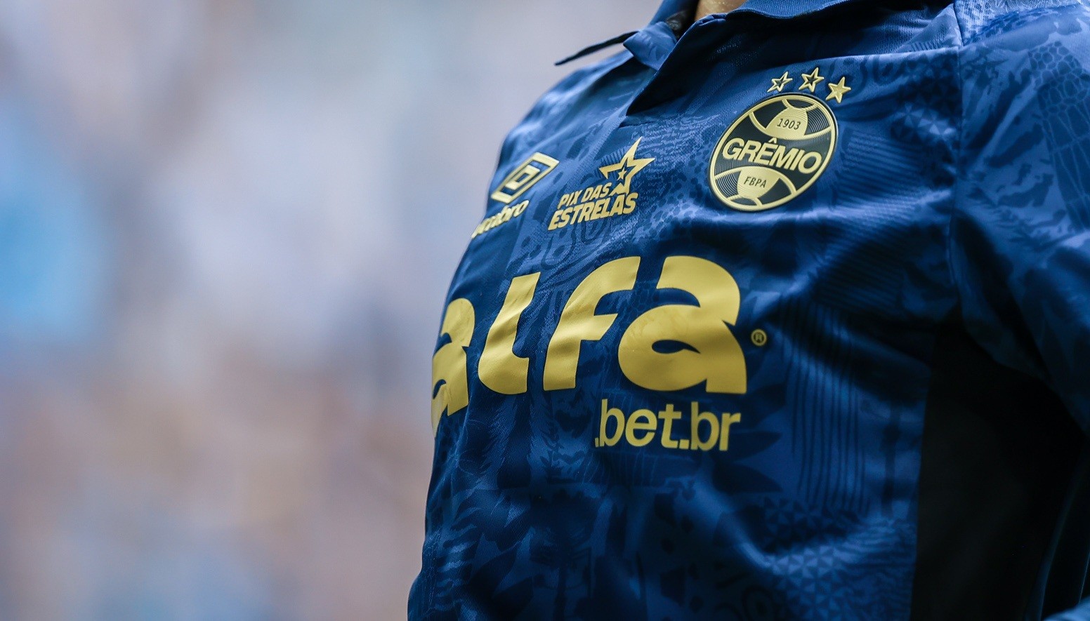 Grêmio tem crise com dois patrocinadores e há risco de rescisão