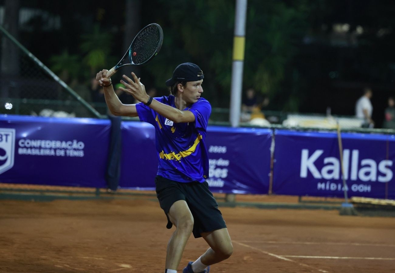 Tenista tocantinense Lucas Pontes conquista dois títulos consecutivos de duplas no circuito ITF J60