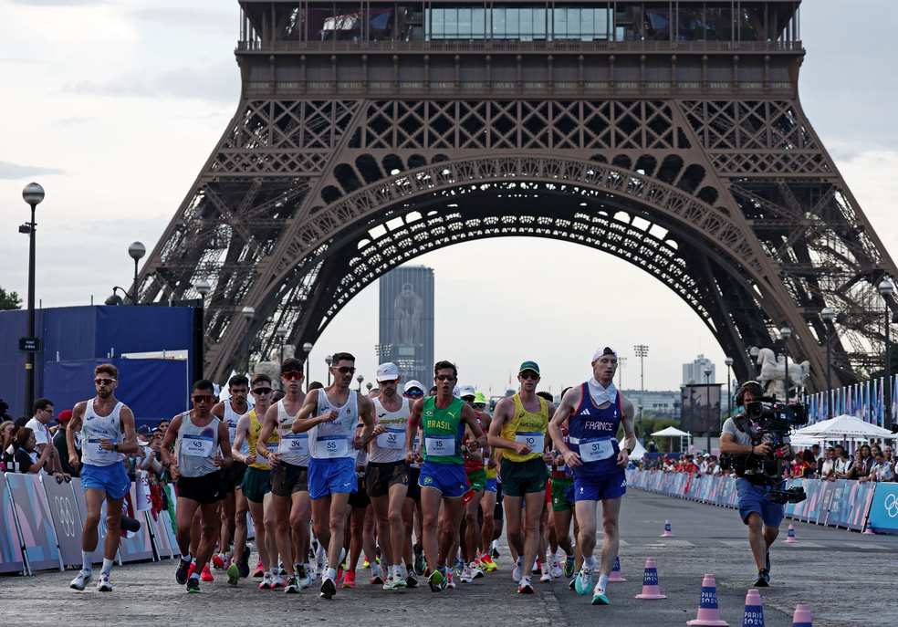 Marcha atlética masculina em Paris — Foto: Reuters