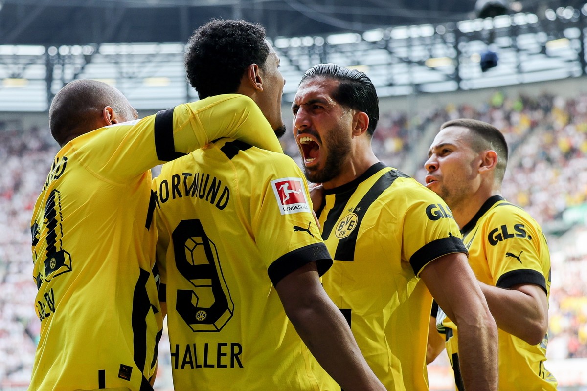 Em jogo maluco, Borussia Dortmund vence Augsburg na Bundesliga - Lance!