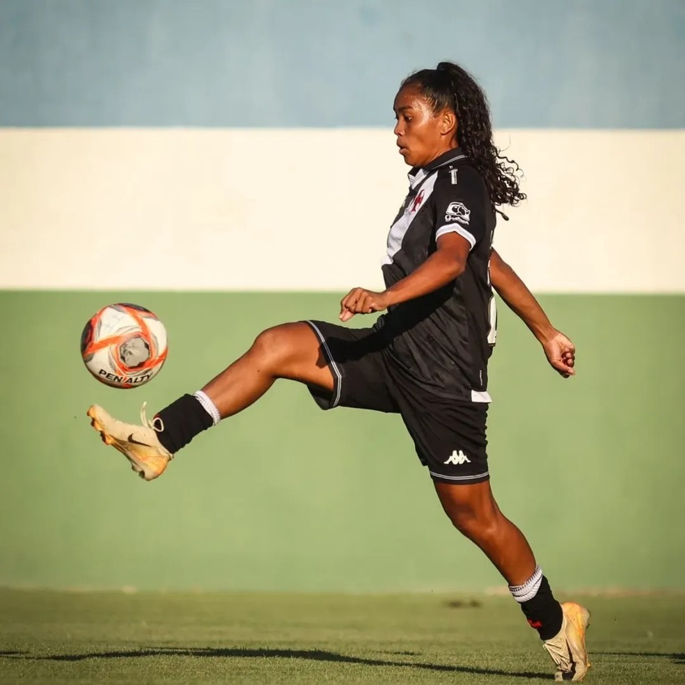 Silmara Modesto, atacante do Vasco